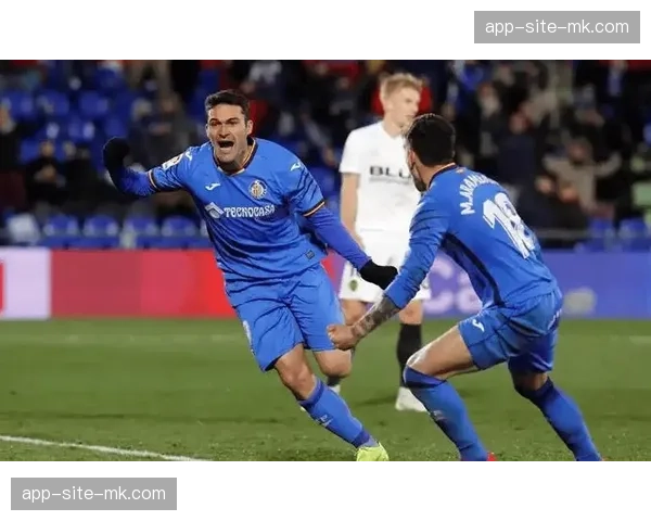 赫塔费对阵巴萨零比二告负 高效防守反击遭遇传控克制